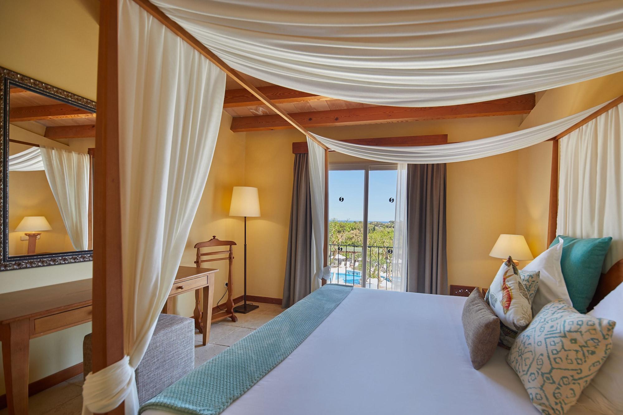 Pula Suites Boutique Resort Son Servera  Exterior foto
